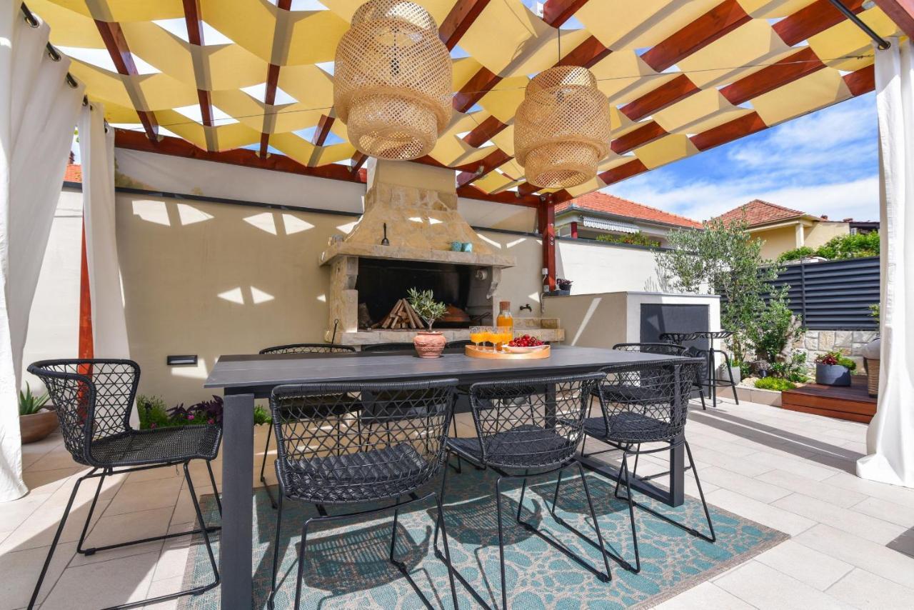 Villa Teuta Zadarvillas Exteriör bild