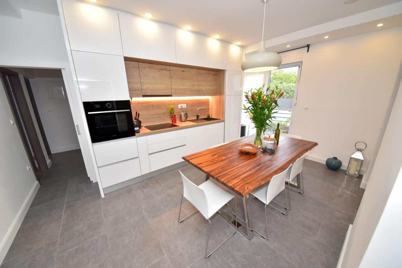 Villa Teuta Zadarvillas Exteriör bild